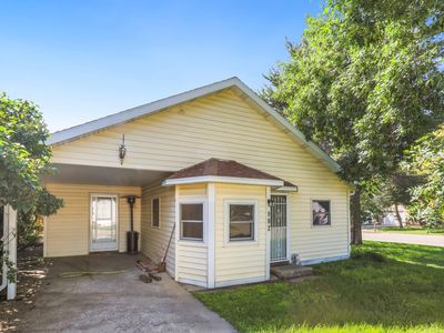 902 S Cochrane St, Aberdeen, SD, 57401