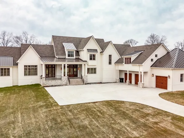 197 E Bugg Hollow Rd, Gallatin, TN 37066
