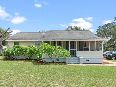 520 Dora Ave, Tavares, FL, 32778