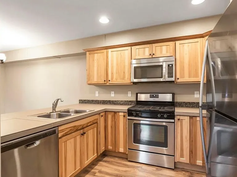 20808 Comet Ln #MAIN — Photo 6