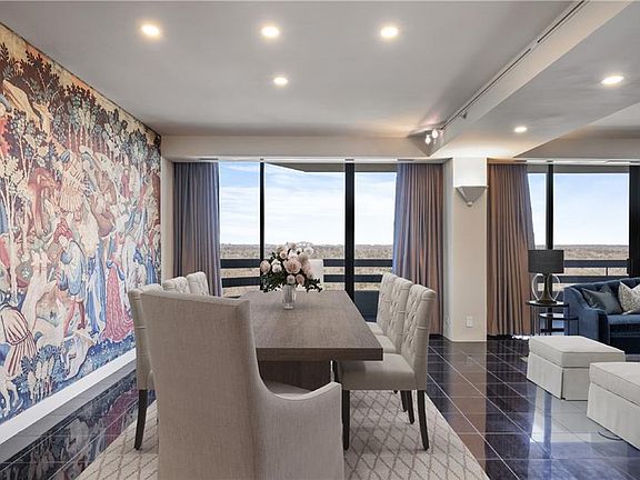 5th image of 2660 Peachtree Rd NW #26CD