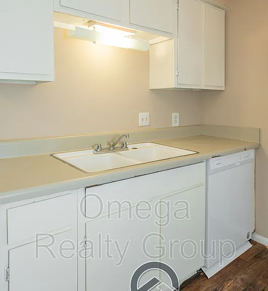 Lakeridge Apartments — Photo 30