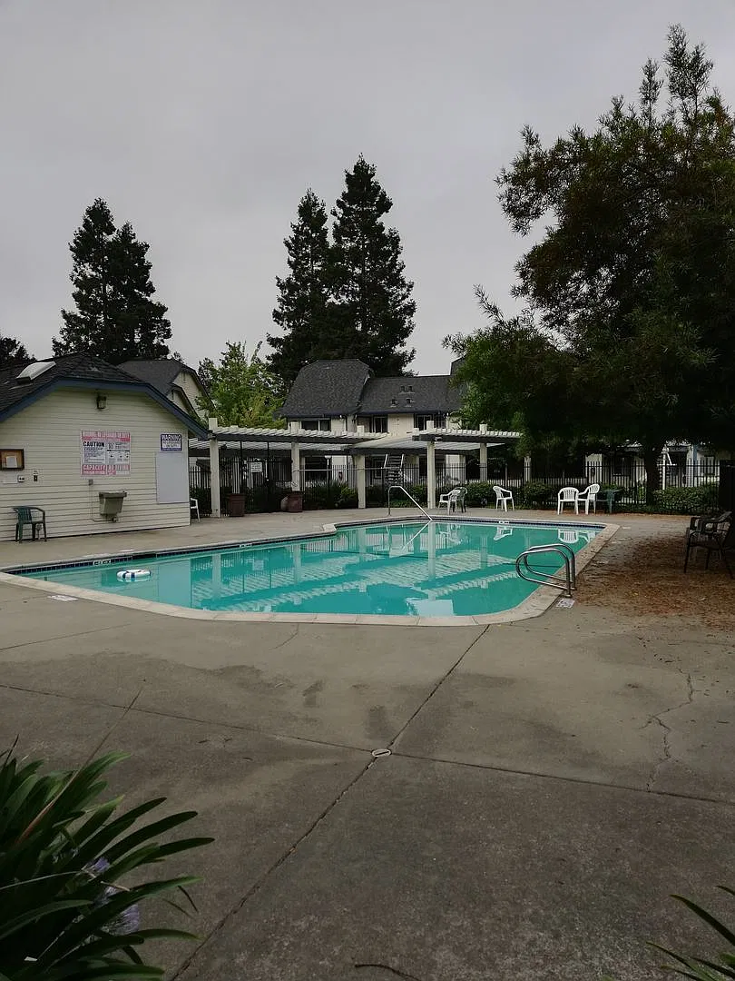 Fremont Unified School District - 2 Beds and 2 Baths Upstairs Condo Unit — Photo 2