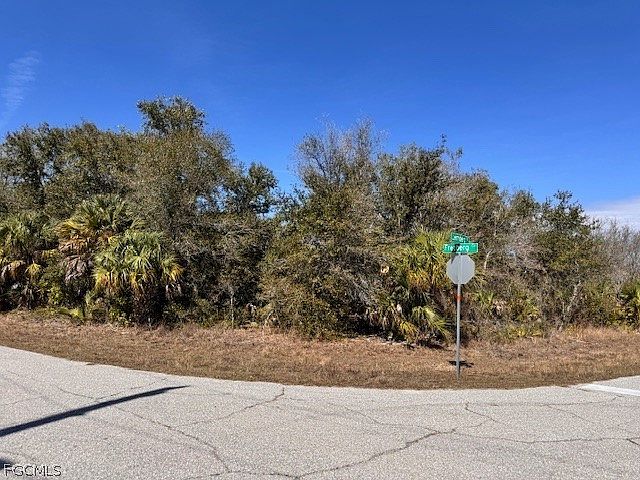 2nd image of 7258 Freeberg Cir