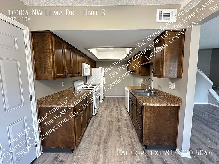 10004 NW Lema Dr #B — Photo 13