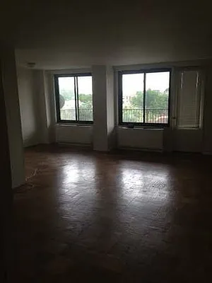 Rented by Giaps Realty Group LLC | media 4