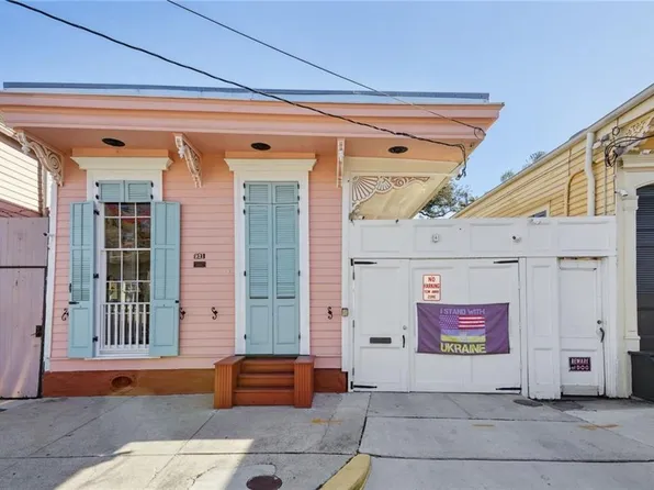 921 Touro St, New Orleans, LA 70116