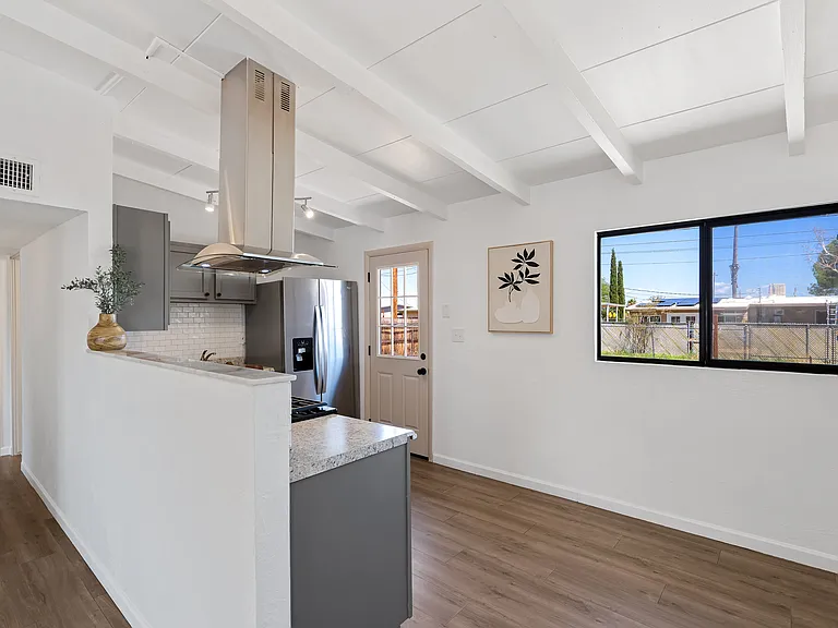 59 Keating St — Photo 11
