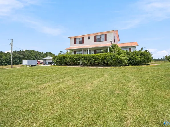 2083 County Road 66, Section, AL 35771