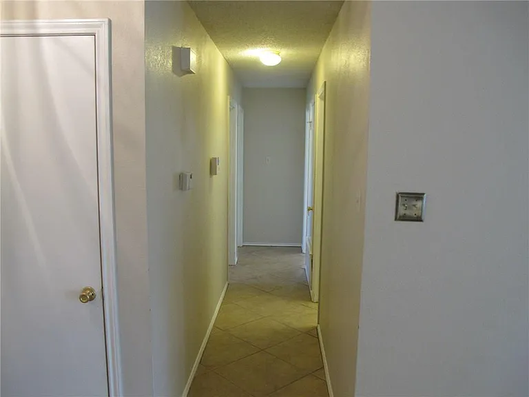 1301 Texas Oak Way — Photo 14