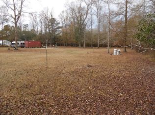 37 Temple Ln, Picayune, MS 39466