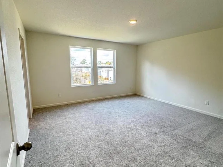 15043 Ronan Dr — Photo 10