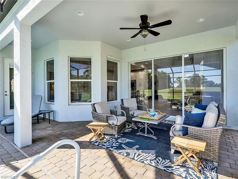 6096 Dogleg Dr — Photo 12