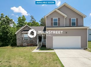 719 Cherry Branch Cir, Fairburn, GA 30213