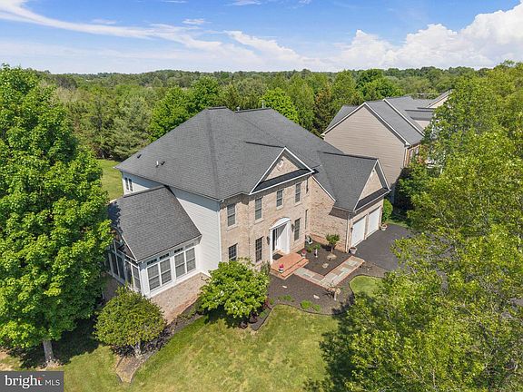 5th image of 15012 Rolling Hills Dr