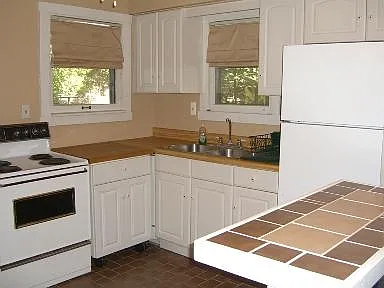 608 Fairgrove Ave. — Photo 4