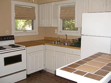 608 Fairgrove Ave, photo 4