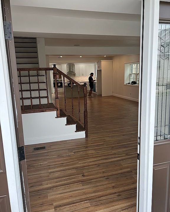 1st image of 13 Mount Pleasant Ave #1