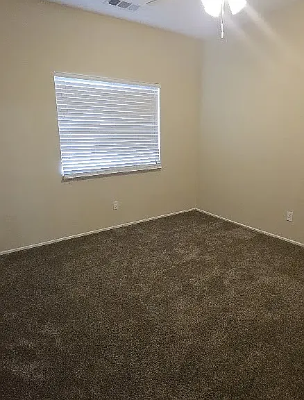 64076 Dolomite Ct — Photo 2