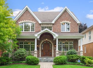 827 Clinton Pl, River Forest, IL 60305