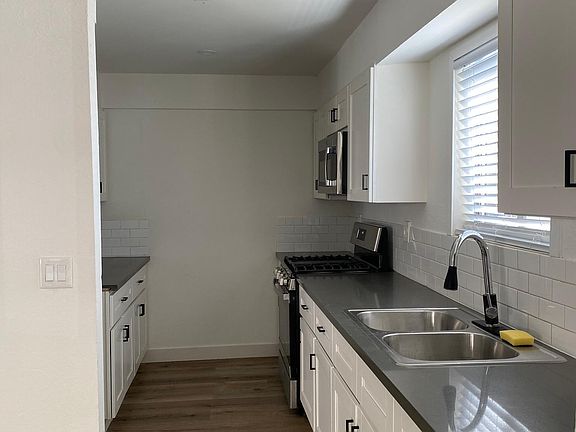 4th image of 313 E Pine St #7