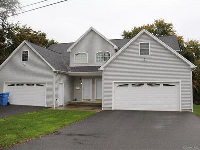 8 Moreland Ave, Waterbury, CT, 06705