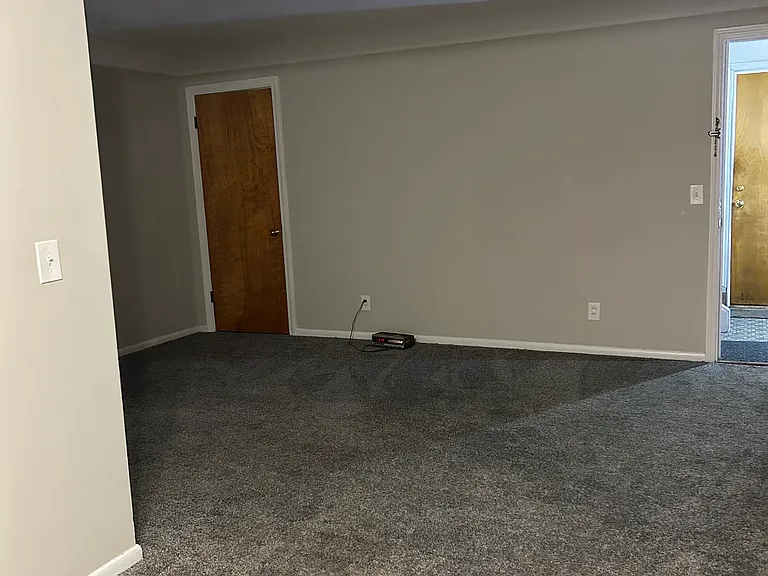 2506 Canterbury Ave #1 — Photo 4