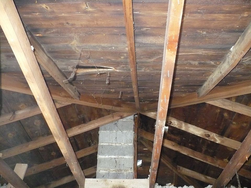 2nd image of 200 S Hebbard St