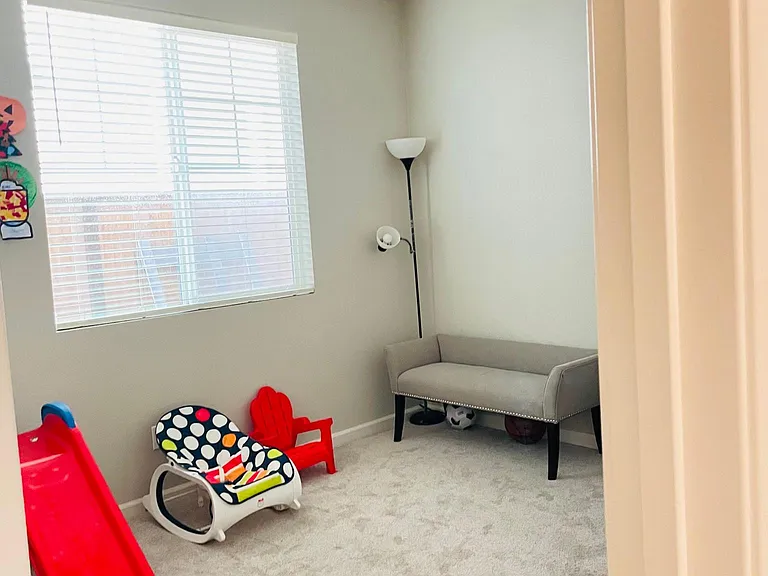 Bedroom 1st floor