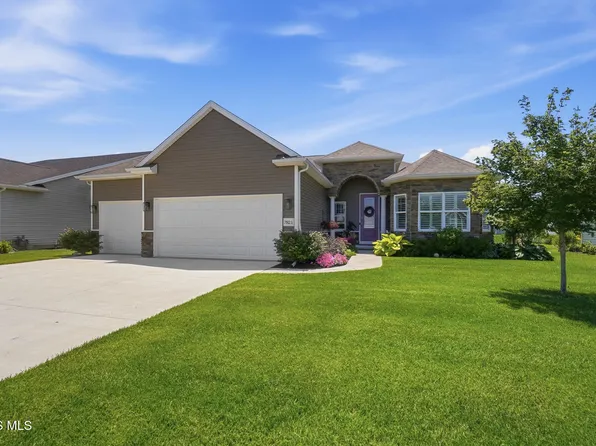 7821 Honey Crisp Ct, Holland, OH 43528