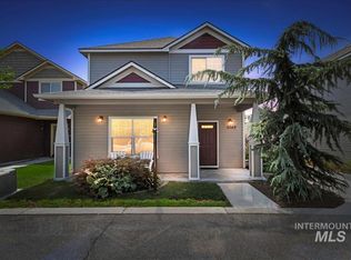 2562 N Mitchell St, Boise, ID 83704