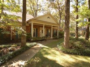 2399 Kirby Woods Cv, Memphis, TN 38119