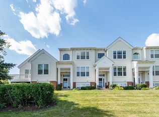 3009 Nicklaus Ln, Wadsworth, IL 60083