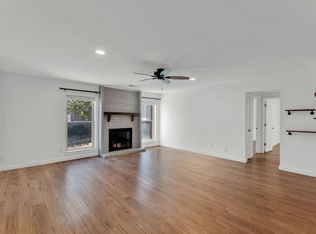 3033 SW Lydia Ave APT 107, Topeka, KS 66614