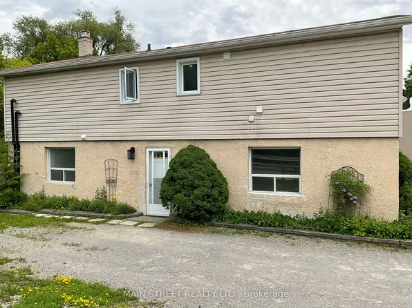 161 Charlotte St S, Newmarket, ON L3Y 3S7