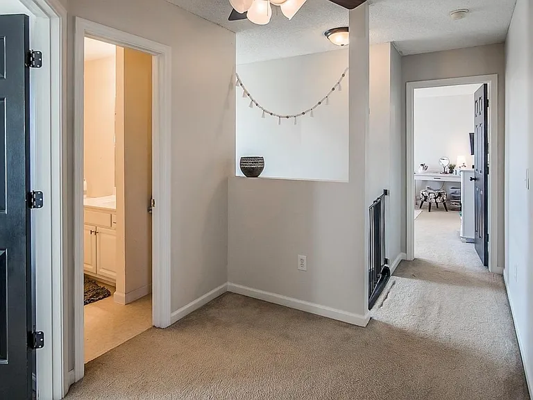 456 Candleglow Dr — Photo 10