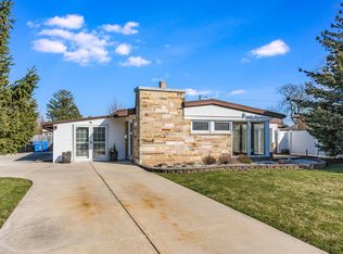 5135 N Overhill Ave, Chicago, IL 60656