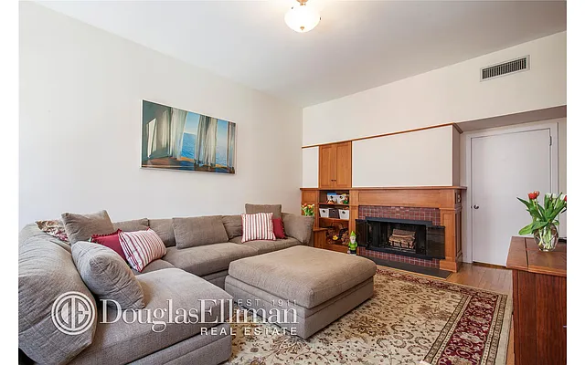 Sold by Douglas Elliman | media 33