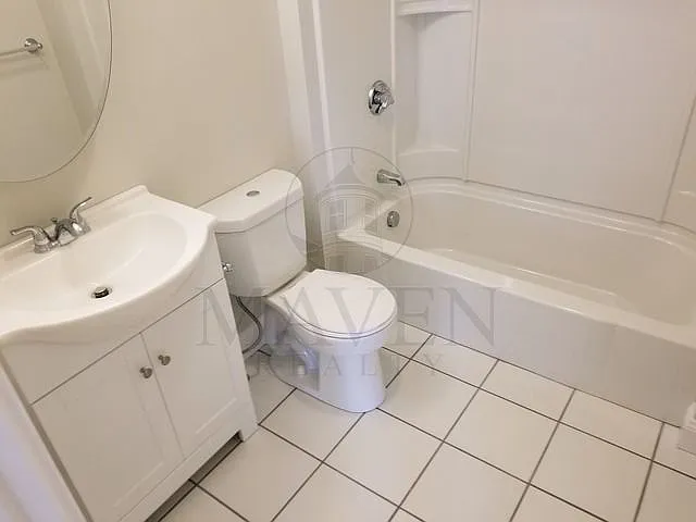 241 Boston Ave #2 — Photo 14