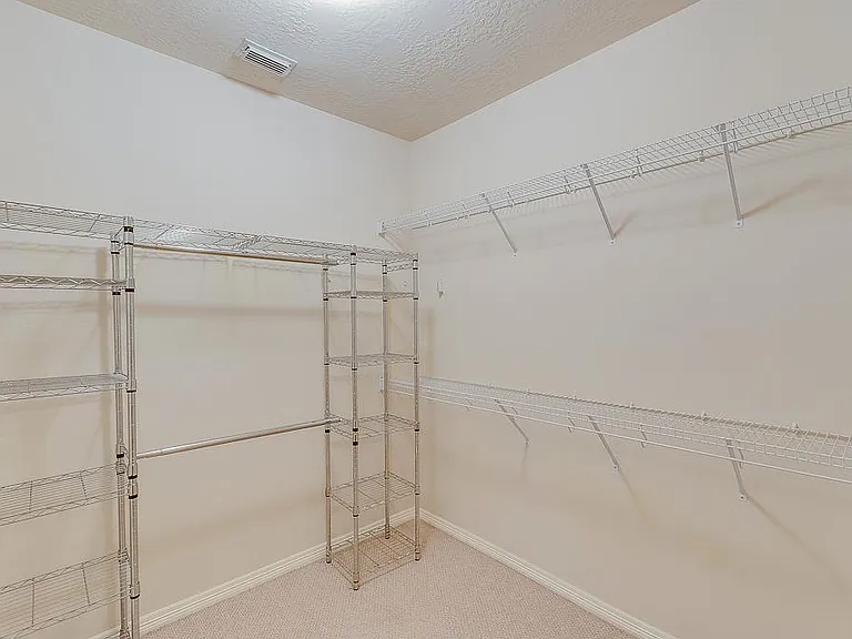 5007 Jade Cove Ct — Photo 20