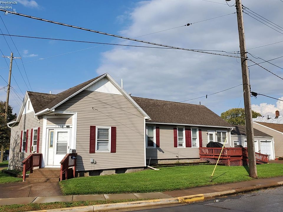 1st image of 1638 Campbell St