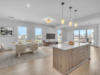 232 Old Colony Ave #36, Boston, MA, 02127