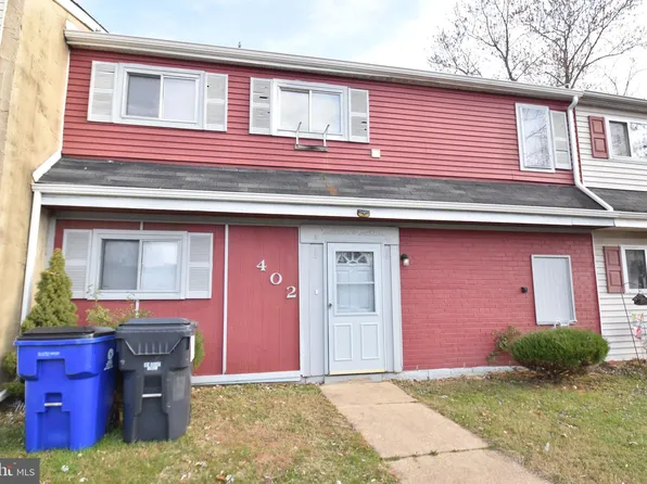 402 Kemper Dr, Newark, DE 19702