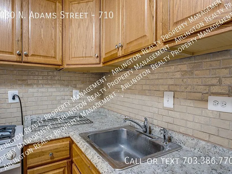 2030 N Adams St #710 — Photo 14