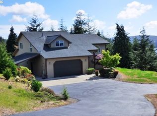 61922 Double Eagle Rd, Coos Bay, OR 97420