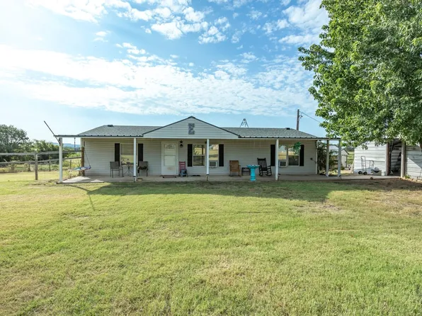 173 Private Road 2698, Alvord, TX 76225