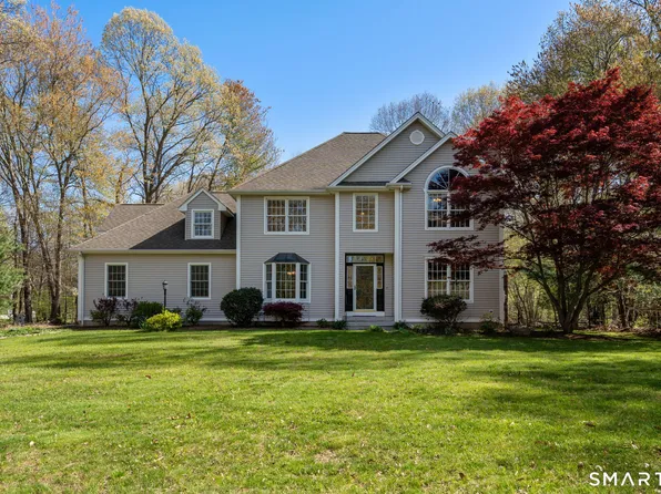 107 Country Lane, Hebron, CT 06248