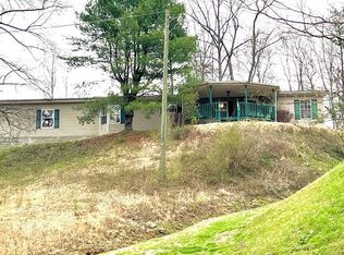 351 John Bays Br, Auxier, KY 41602