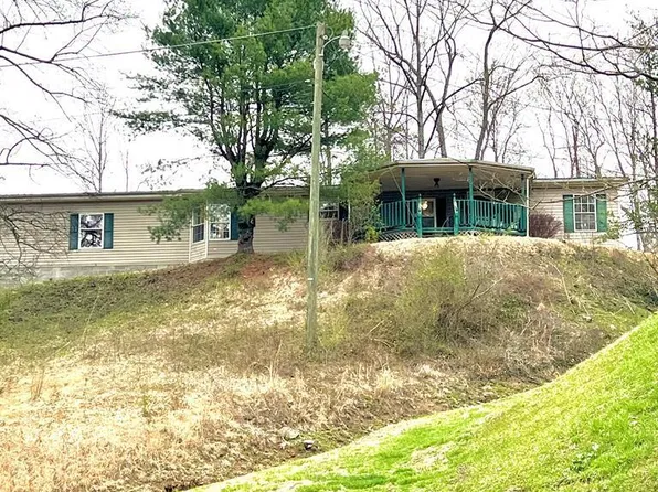 351 John Bays Br, Auxier, KY 41602