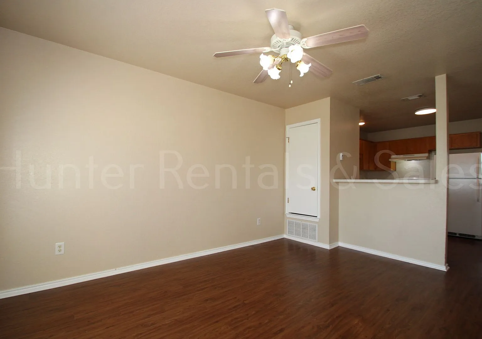 Two-Story Living! — Photo 4